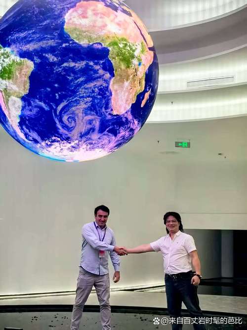 聚焦教育人工智能机器人领域,涵盖教育机器人研发与制作,软件开发